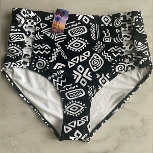 Forever 21 plus size XL high waisted SWIM BOTTOM black/white